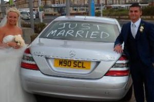 blackpool wedding car just married.jpg.opt383x189o0,0s383x189